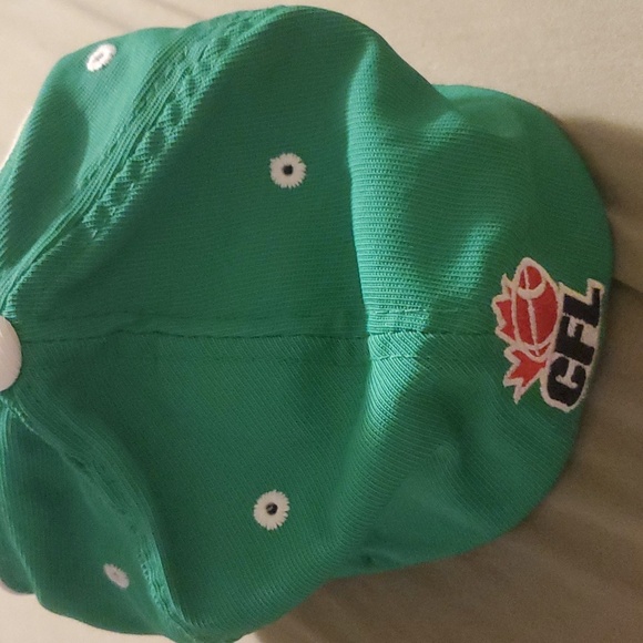 CFL S Saskatchewan Roughriders hat - Picture 2 of 4